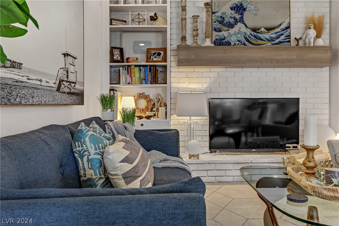 2020 Santa Ynez Drive