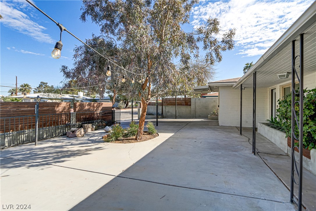 2020 Santa Ynez Drive
