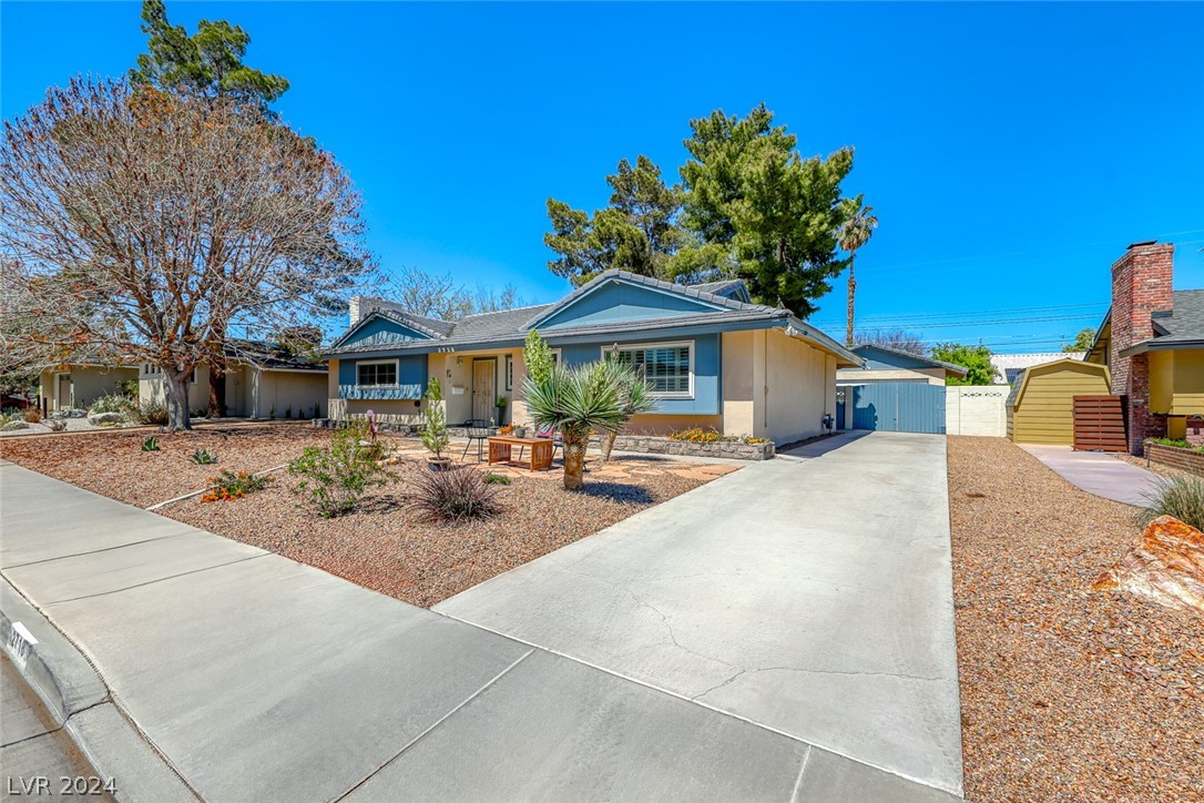 2718 Colanthe Avenue