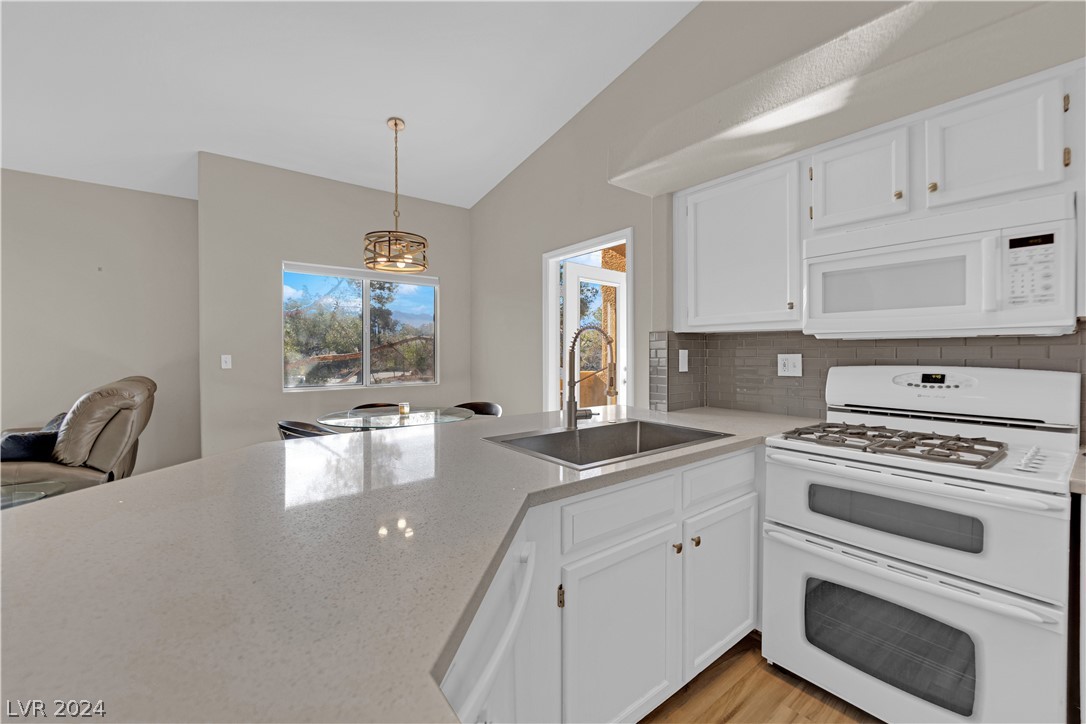 900 Heavenly Hills Court 218