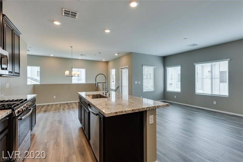 524 Mossy Cup Street 423