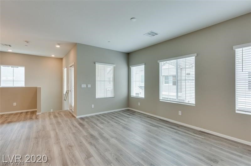 524 Mossy Cup Street 423