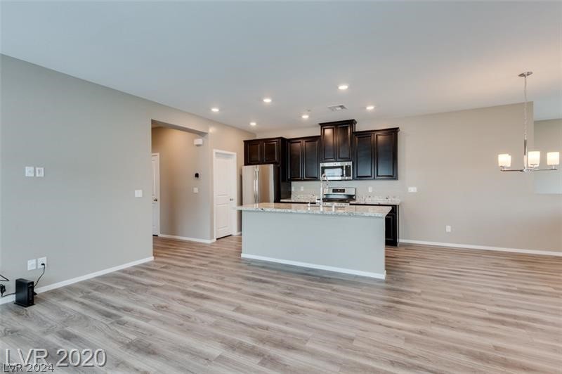 524 Mossy Cup Street 423