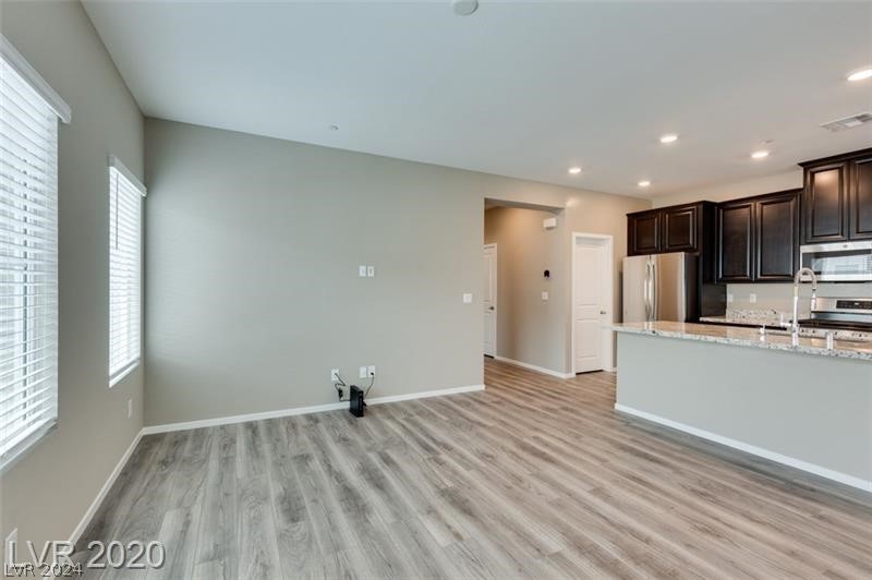 524 Mossy Cup Street 423