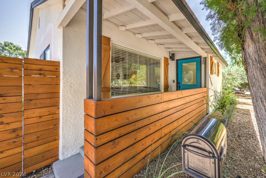 1255 Douglas Drive