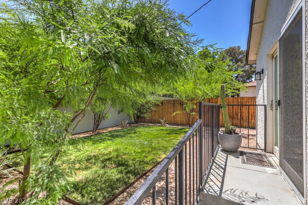 1255 Douglas Drive