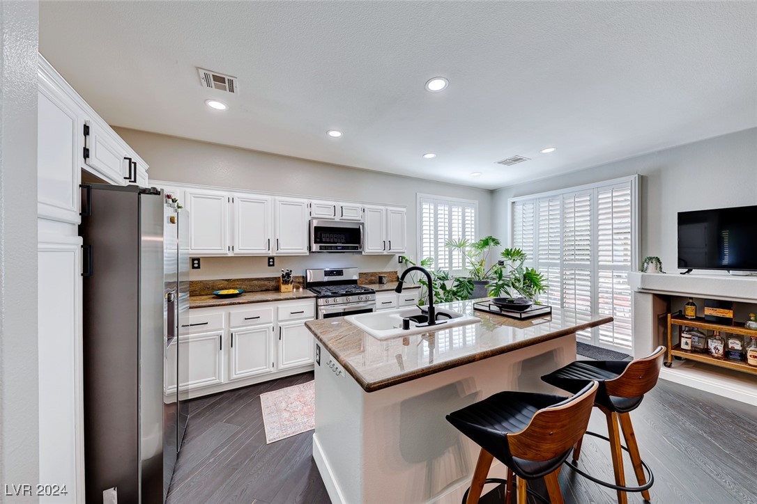 2287 Chestnut Bluffs Avenue