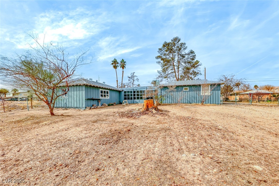 1620 Leonard Lane