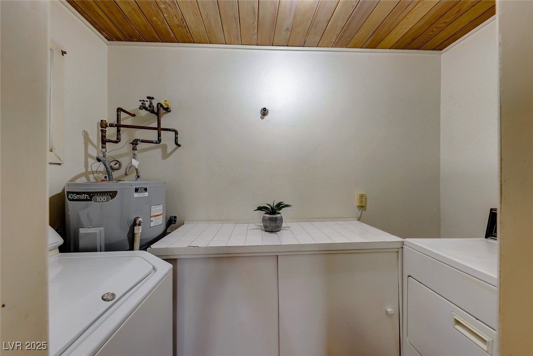 1620 Leonard Lane