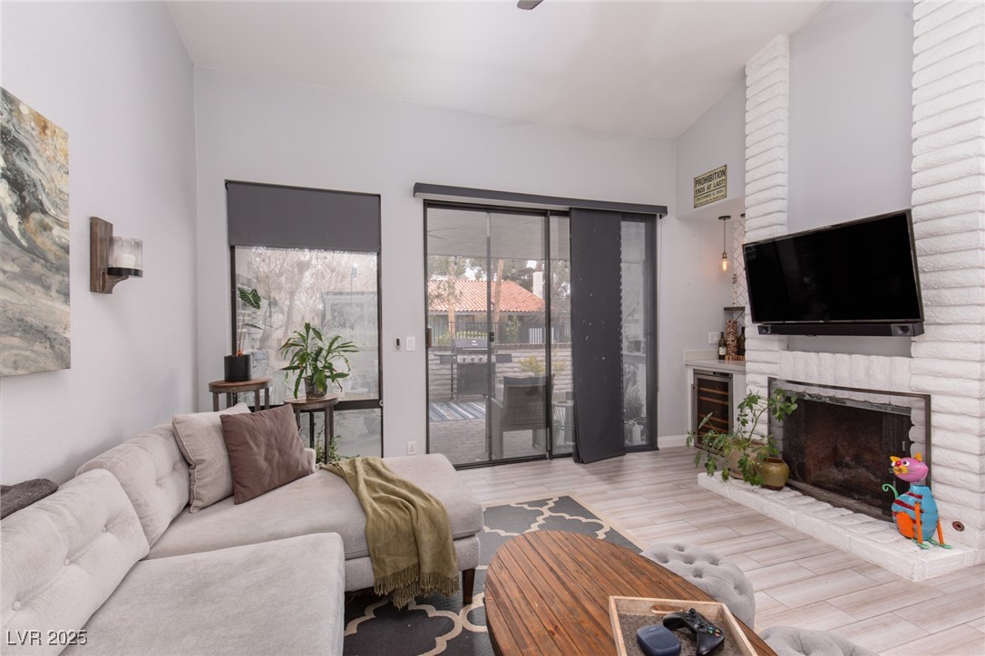 3440 Pino Circle