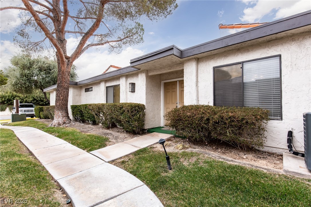 3440 Pino Circle