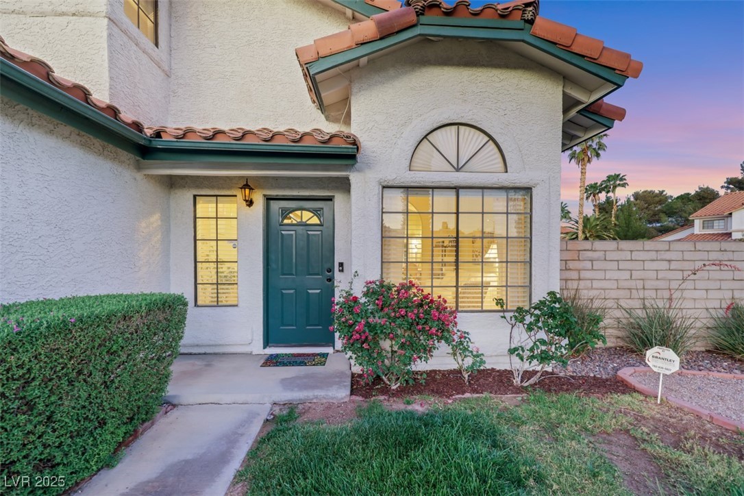 8388 Brad Oaks Circle