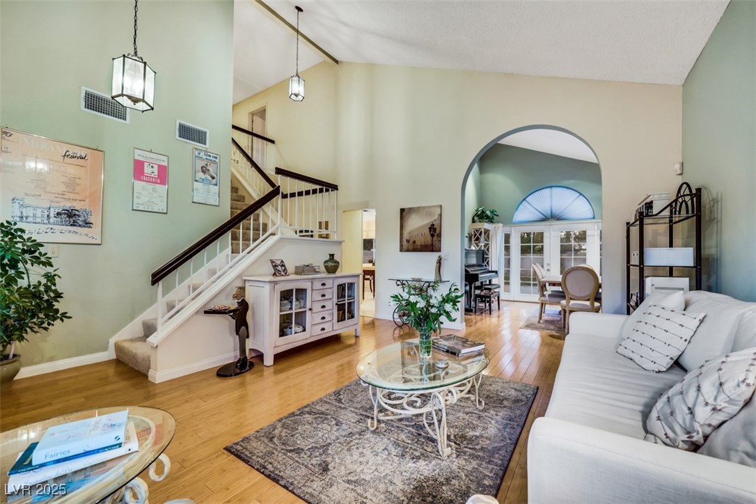 8388 Brad Oaks Circle