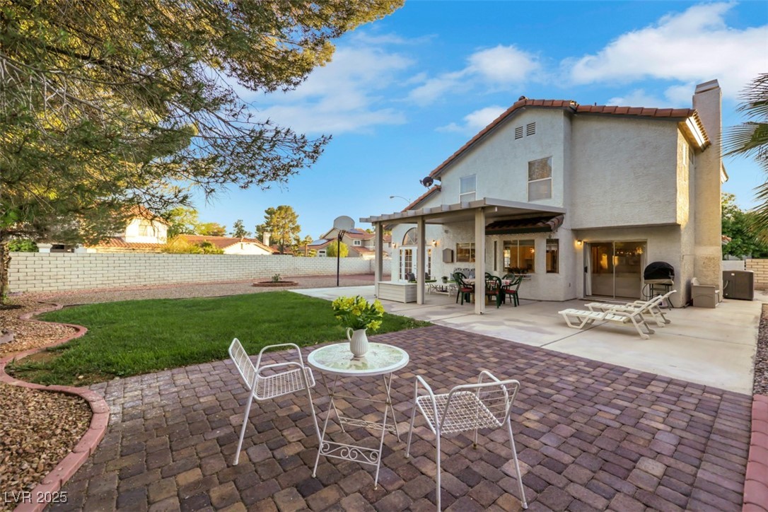 8388 Brad Oaks Circle