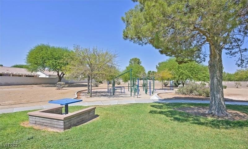 8388 Brad Oaks Circle
