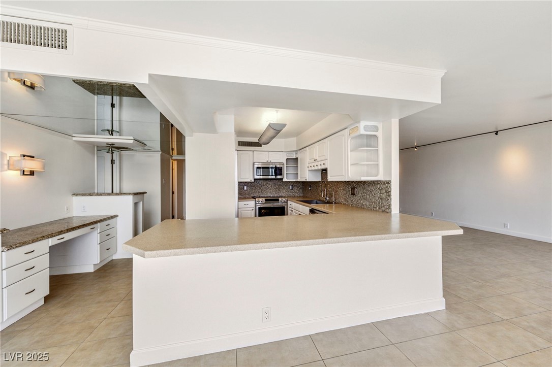 3111 Bel Air Drive 14F