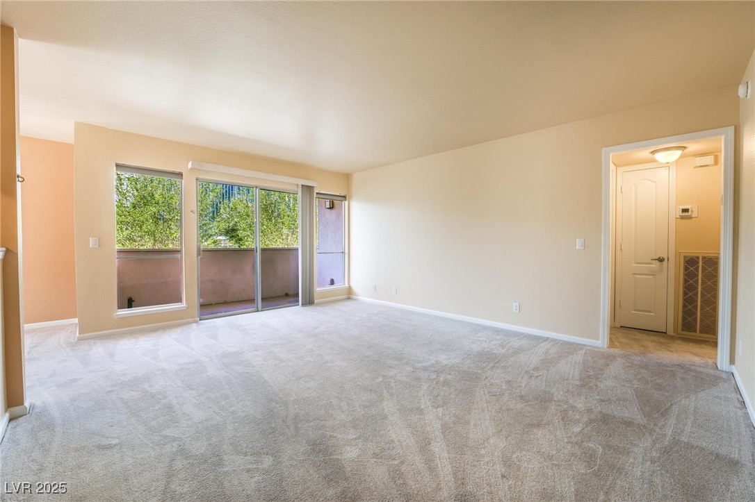 2843 Geary Place 3102