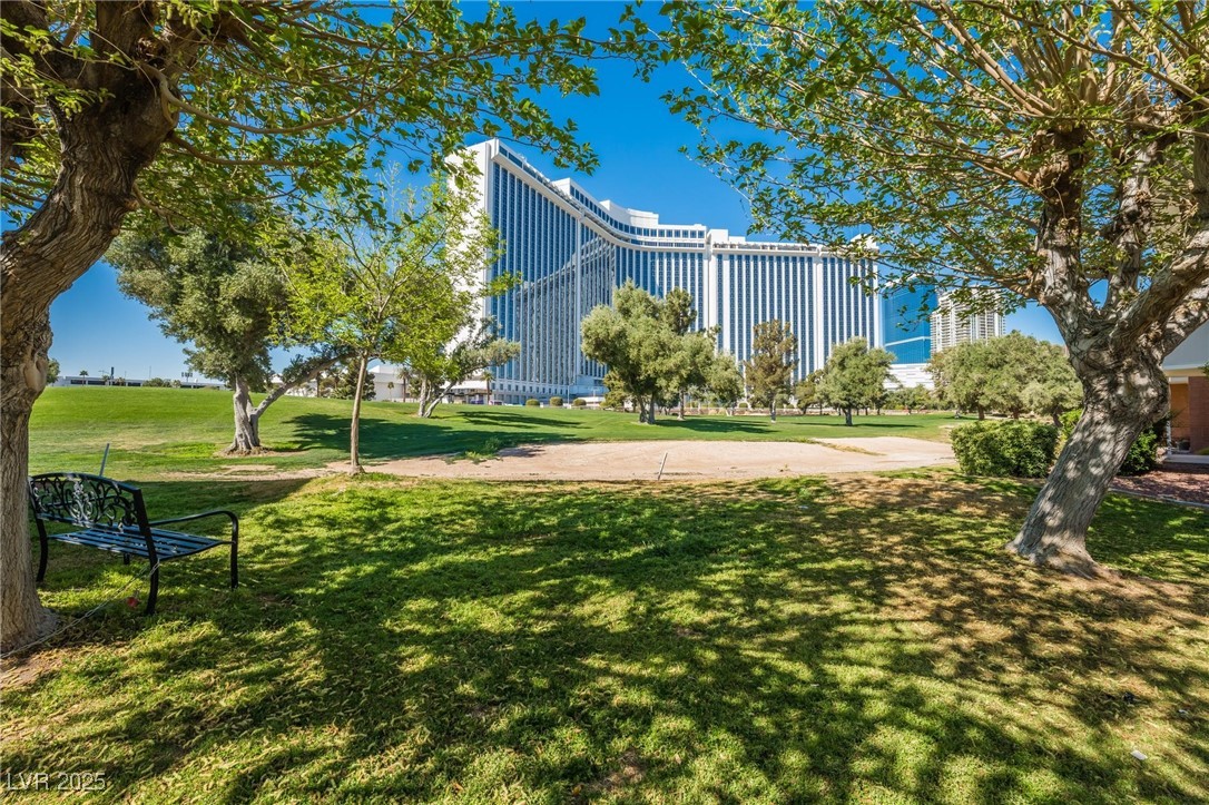 2843 Geary Place 3102