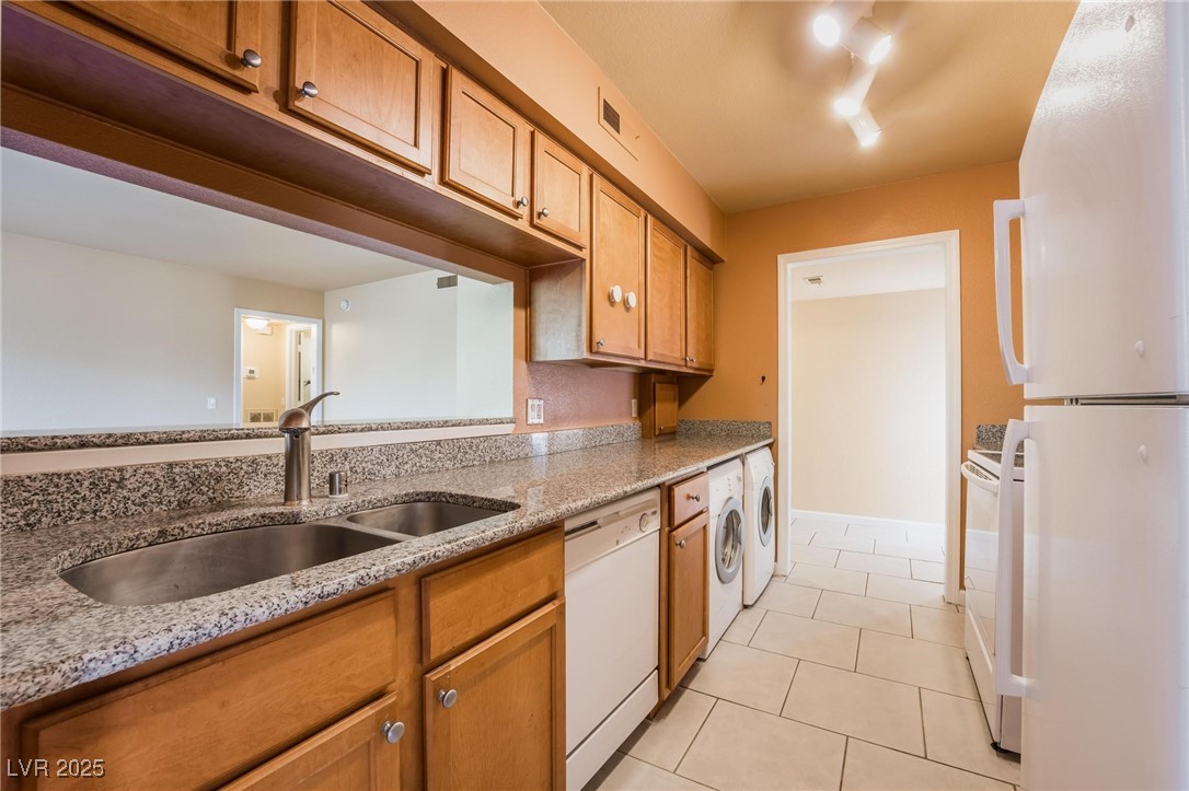 2843 Geary Place 3102