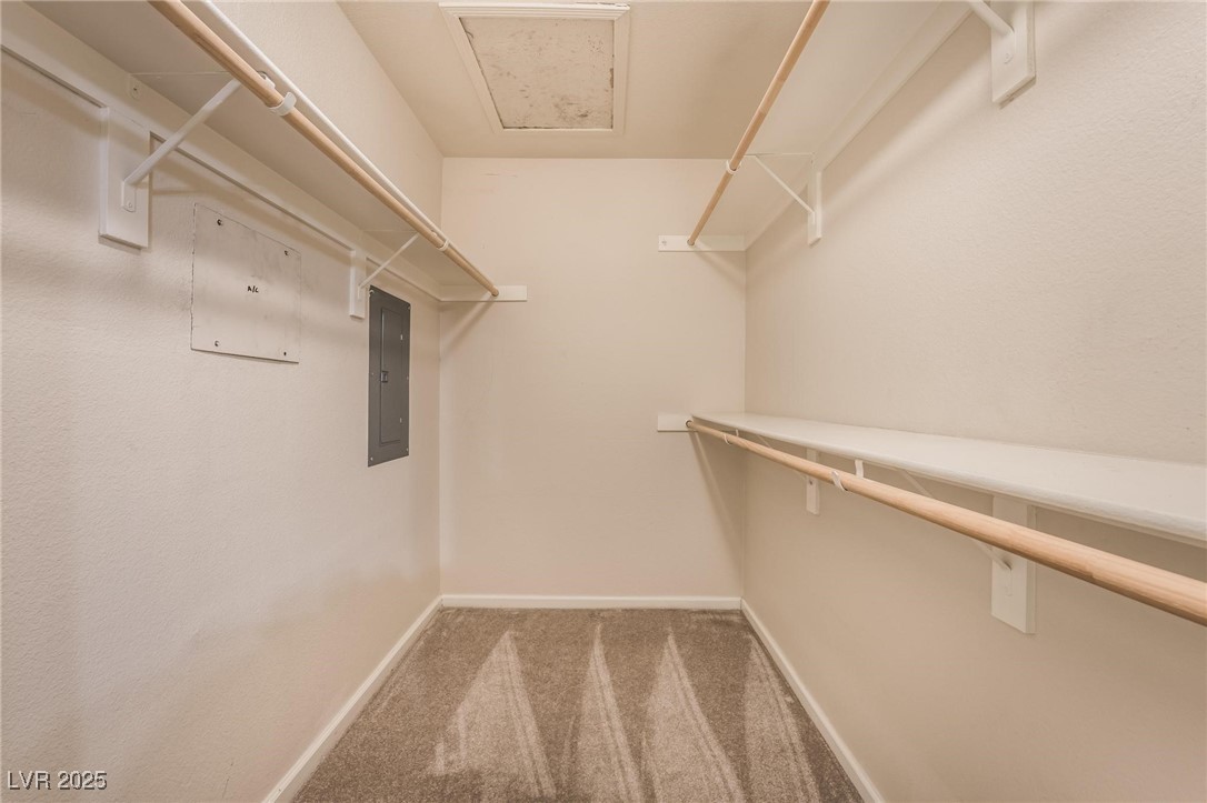 2843 Geary Place 3102