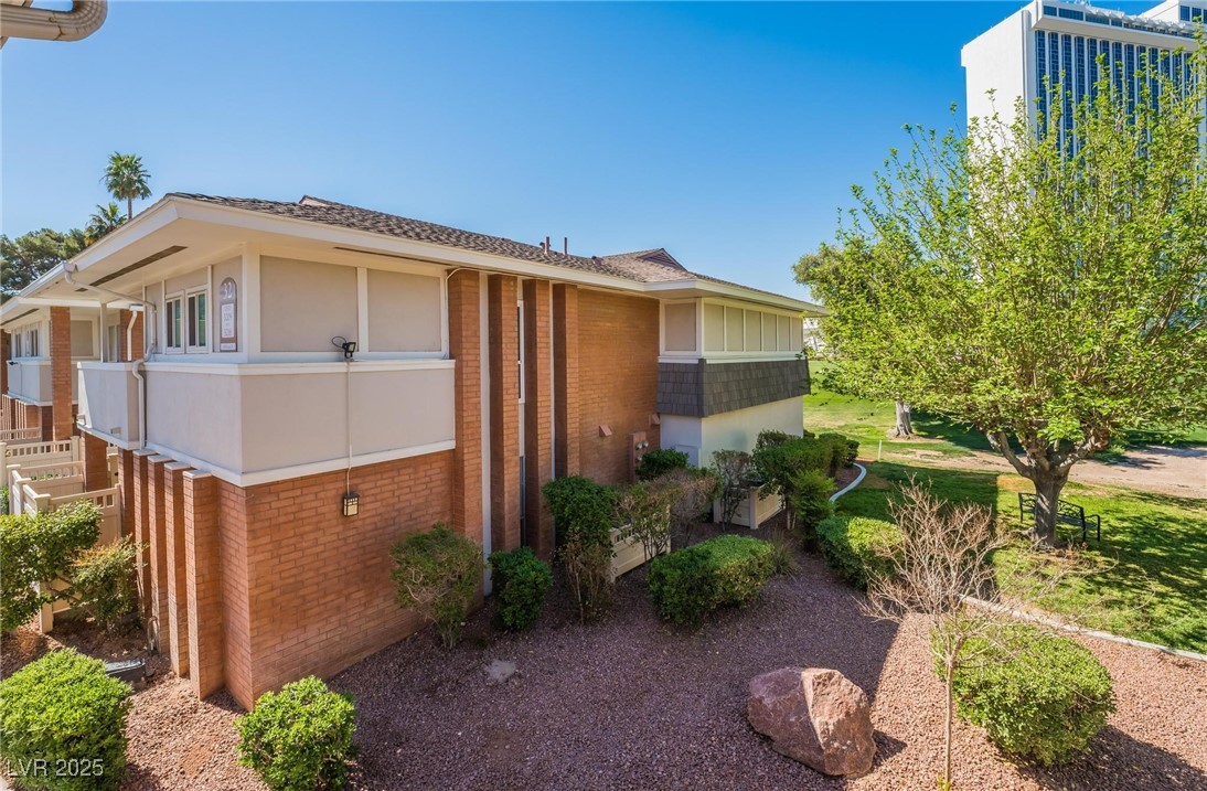 2843 Geary Place 3102