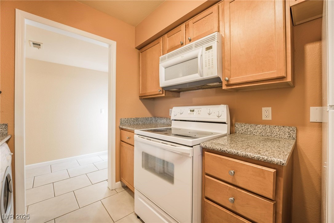 2843 Geary Place 3102