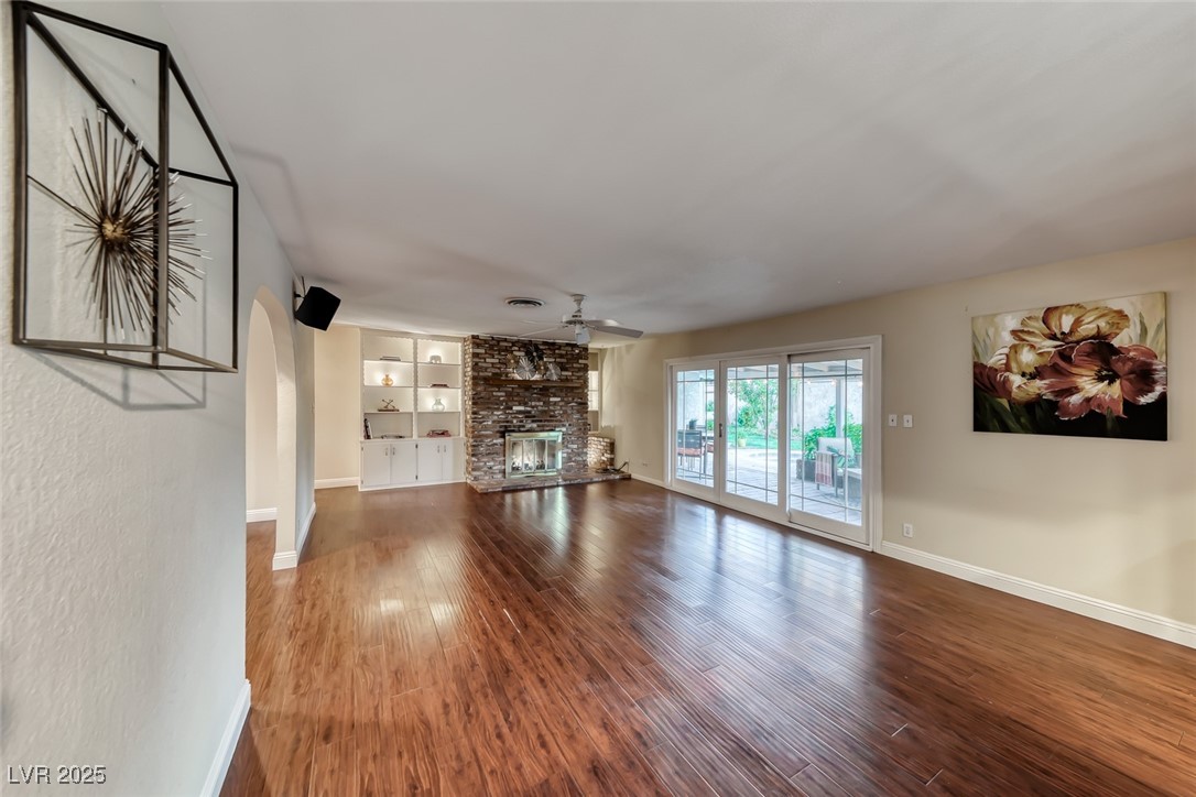 3001 Colanthe Avenue