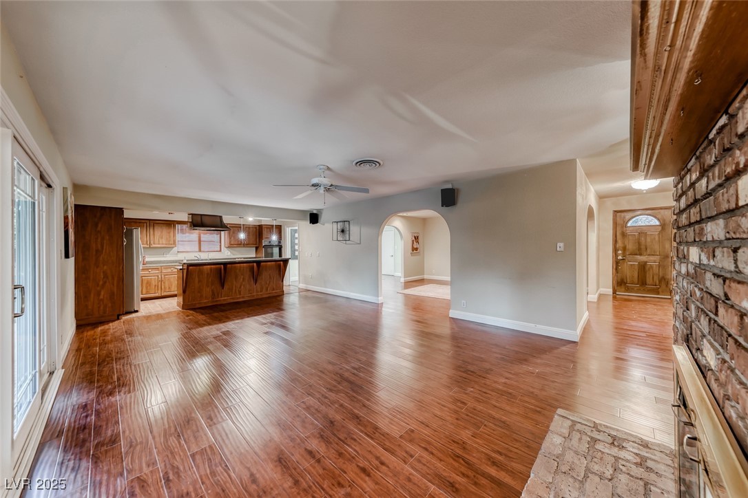3001 Colanthe Avenue