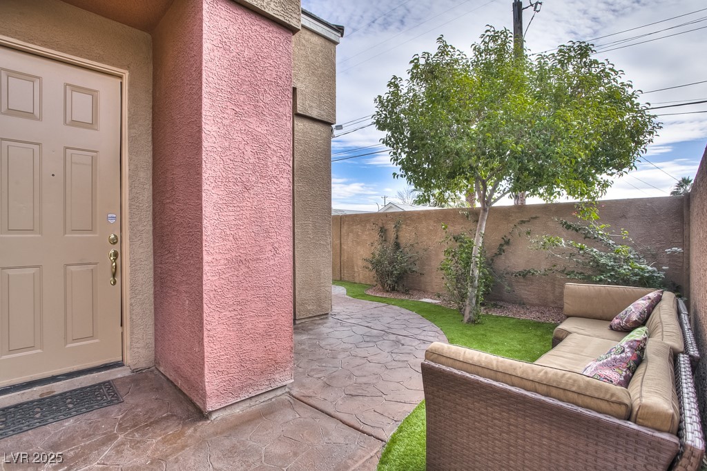 920 SAGE TREE Court