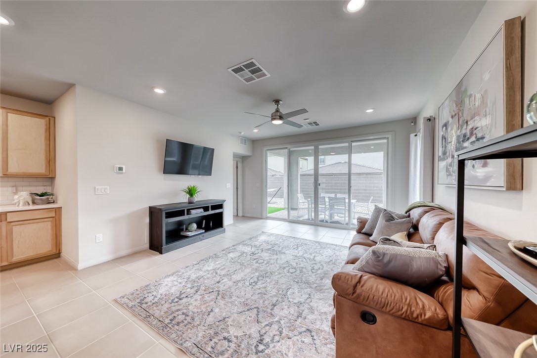 2873 Sweeping Palm Road