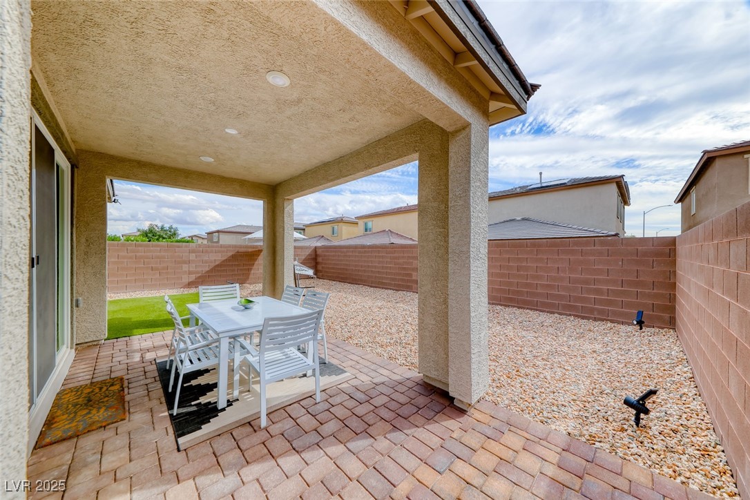 2873 Sweeping Palm Road