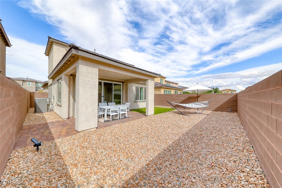 2873 Sweeping Palm Road