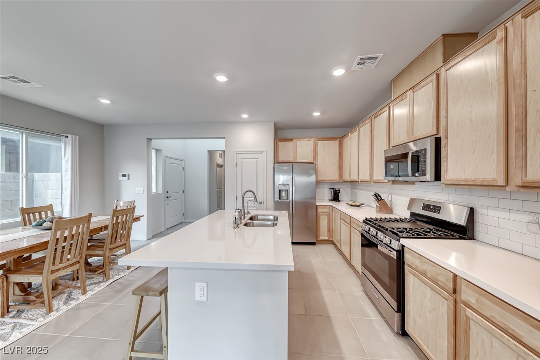 2873 Sweeping Palm Road