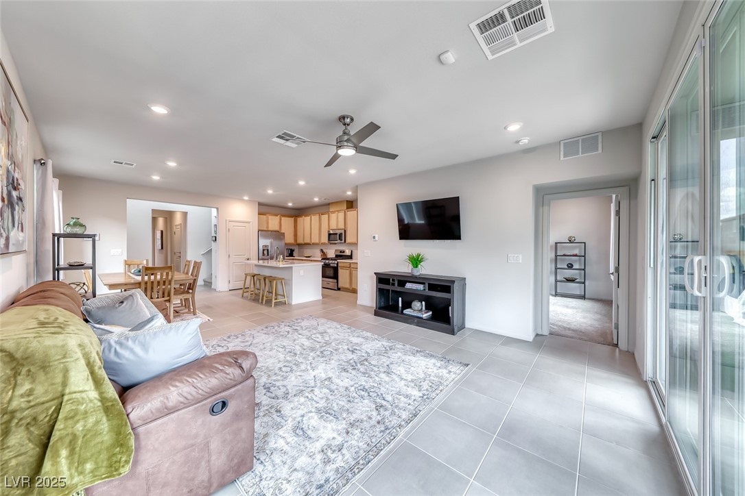 2873 Sweeping Palm Road