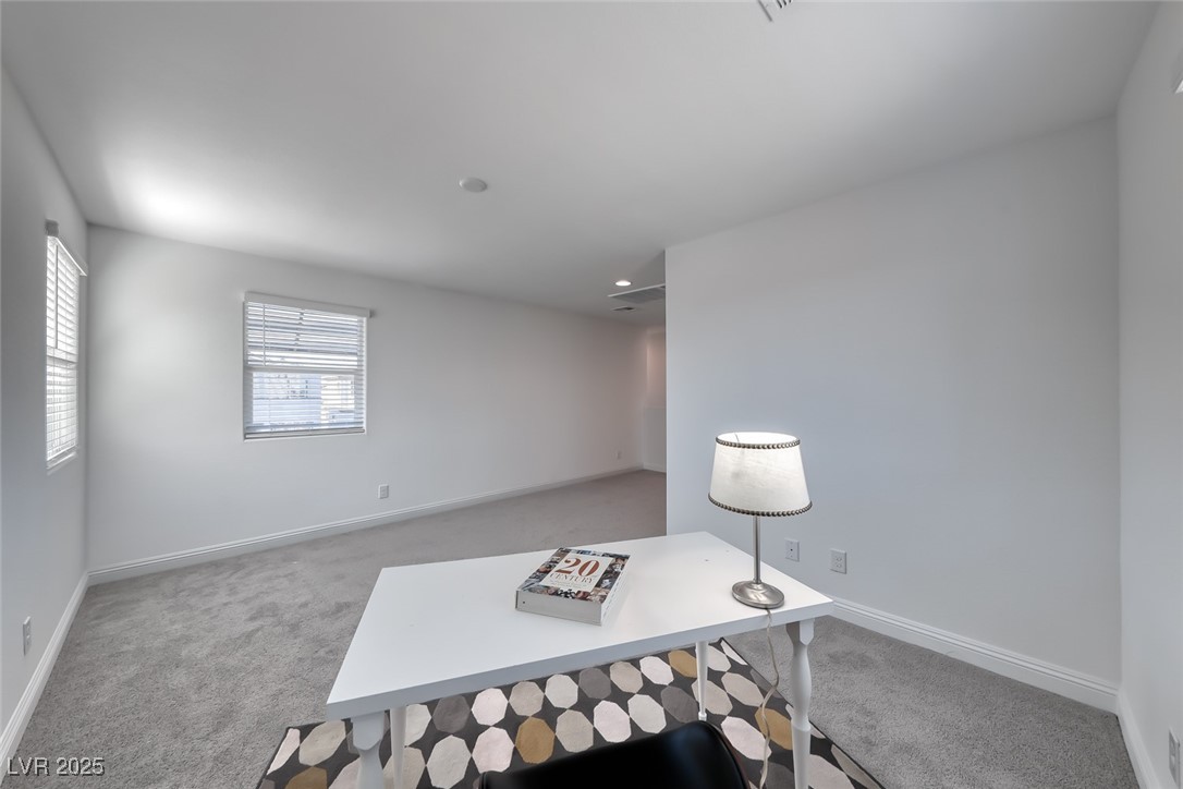 5450 Desert Mirage Street