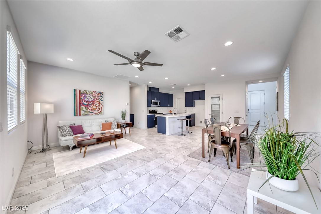 5450 Desert Mirage Street