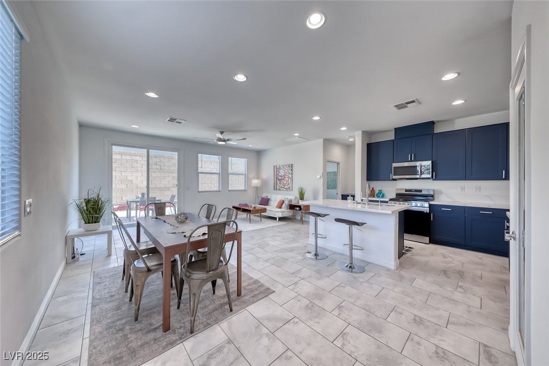 5450 Desert Mirage Street