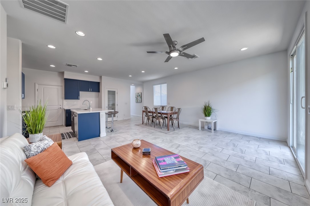 5450 Desert Mirage Street