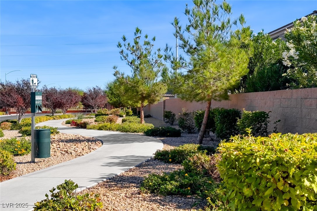 5450 Desert Mirage Street