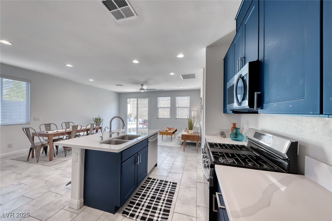 5450 Desert Mirage Street