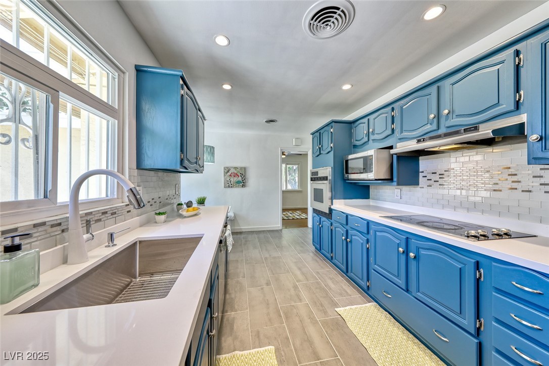 521 PARKWAY EAST n/a