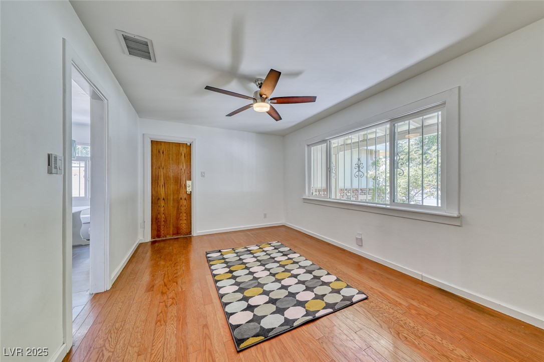 521 PARKWAY EAST n/a