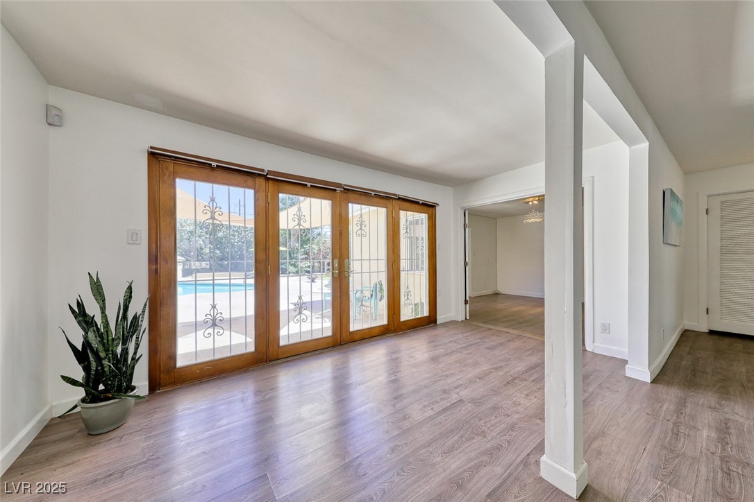 521 PARKWAY EAST n/a