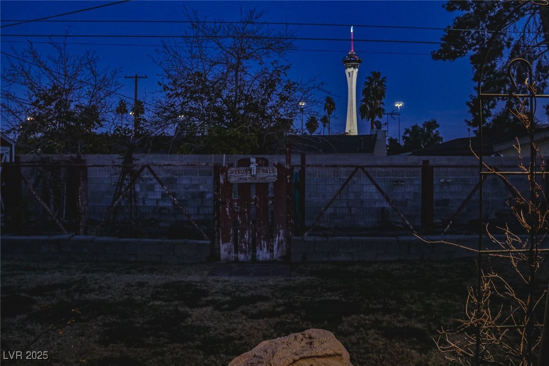 1512 Inverness Avenue