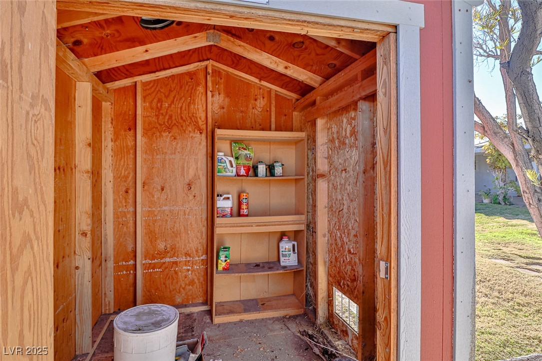 1512 Inverness Avenue