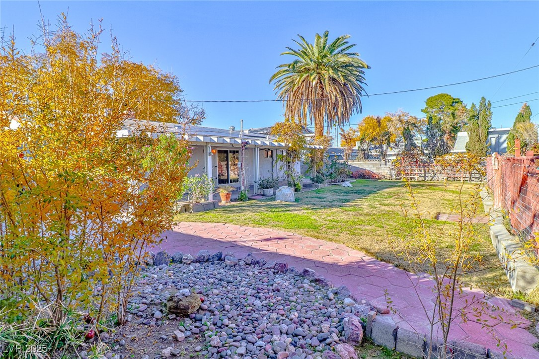 1512 Inverness Avenue