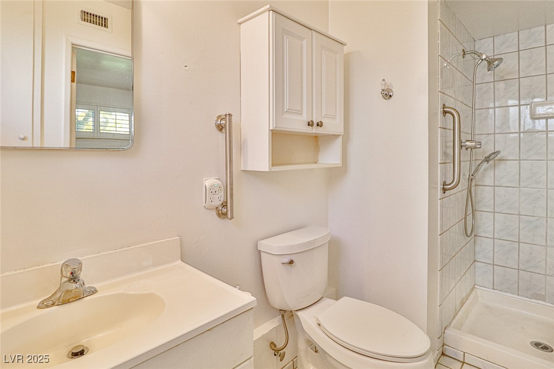 1512 Inverness Avenue