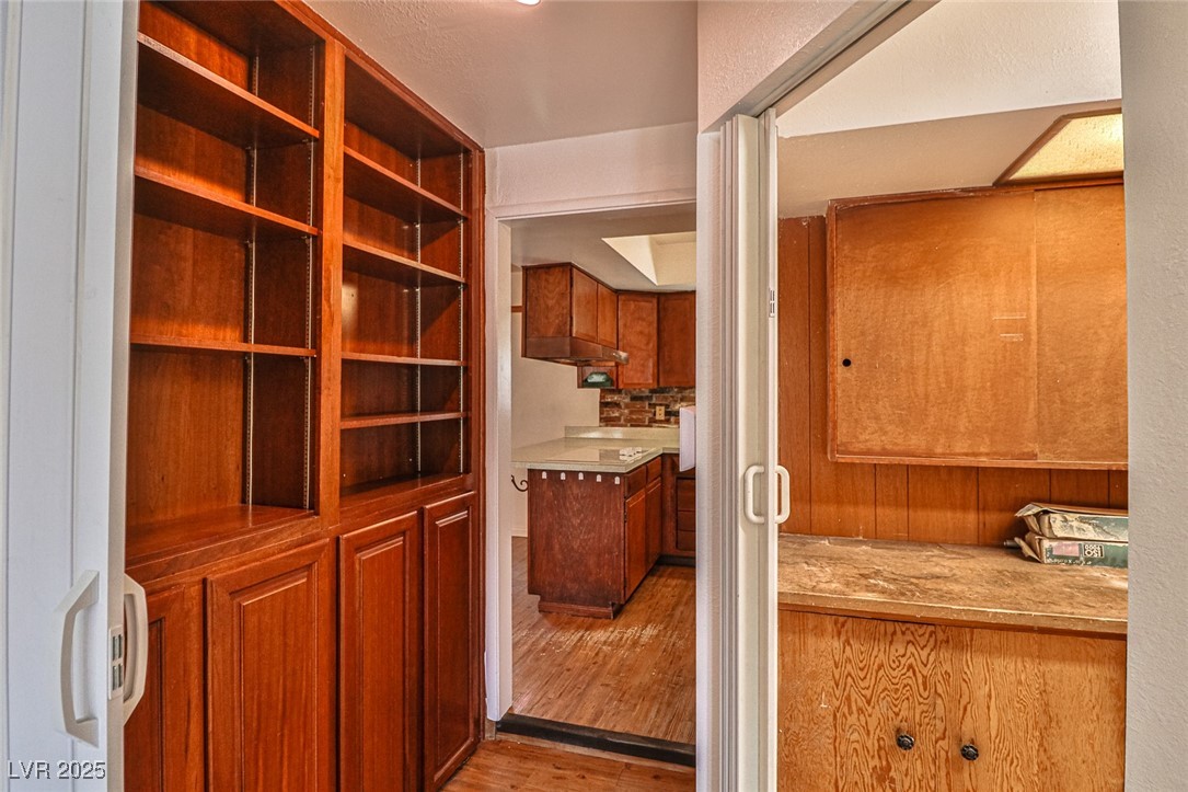 1512 Inverness Avenue