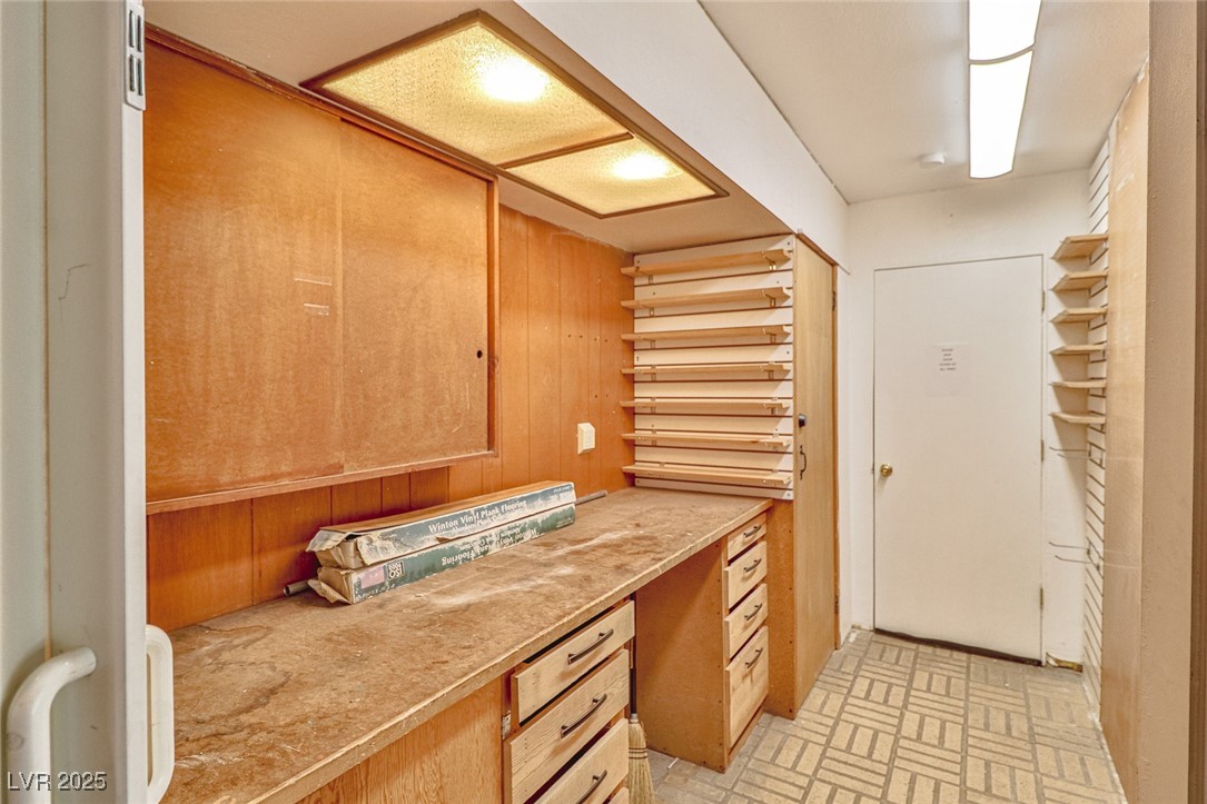 1512 Inverness Avenue