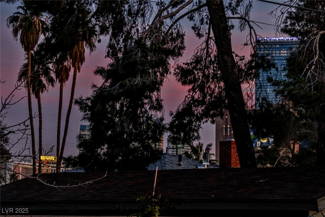 1512 Inverness Avenue